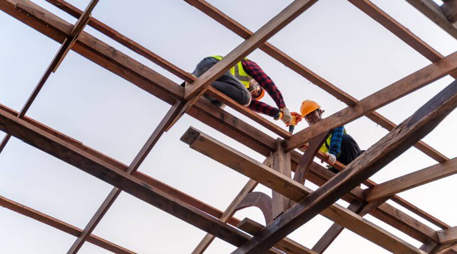 Professional residential roofers in Rutland, IL